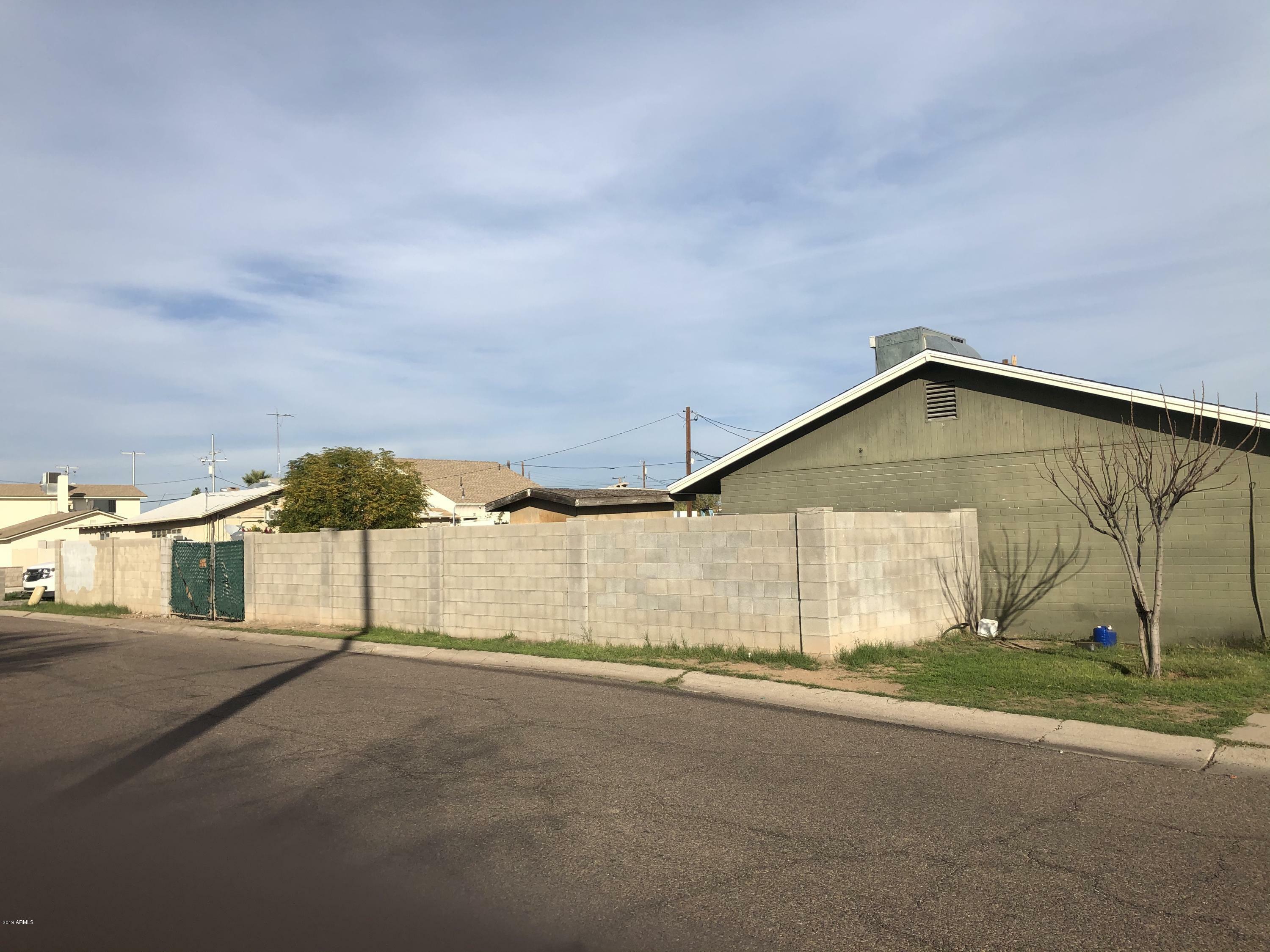 Property Photo: 1104 E Fairmount Avenue AZ 85014