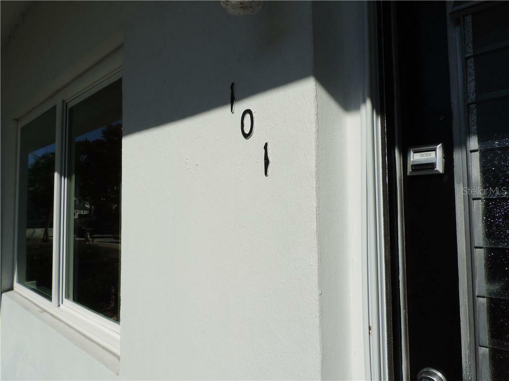 Property Photo: 8221 112th Street 101 FL 33772