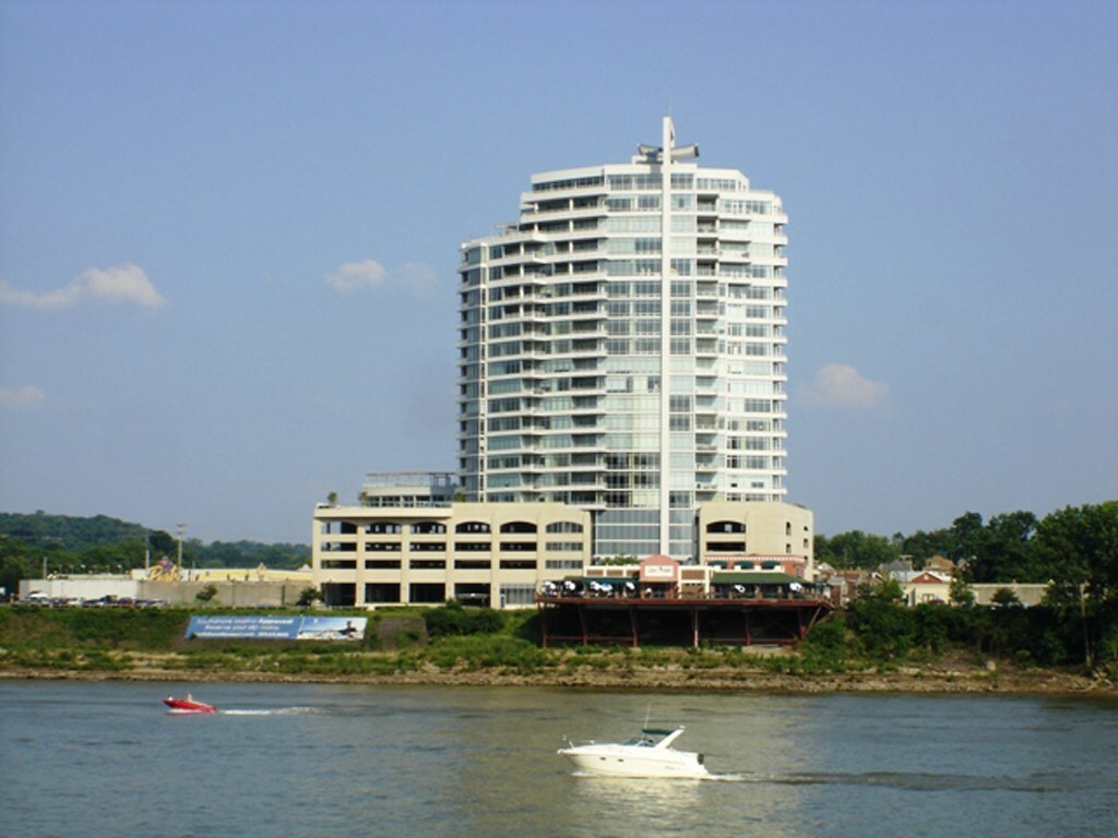 Property Photo: 400 Riverboat Row KY 41071