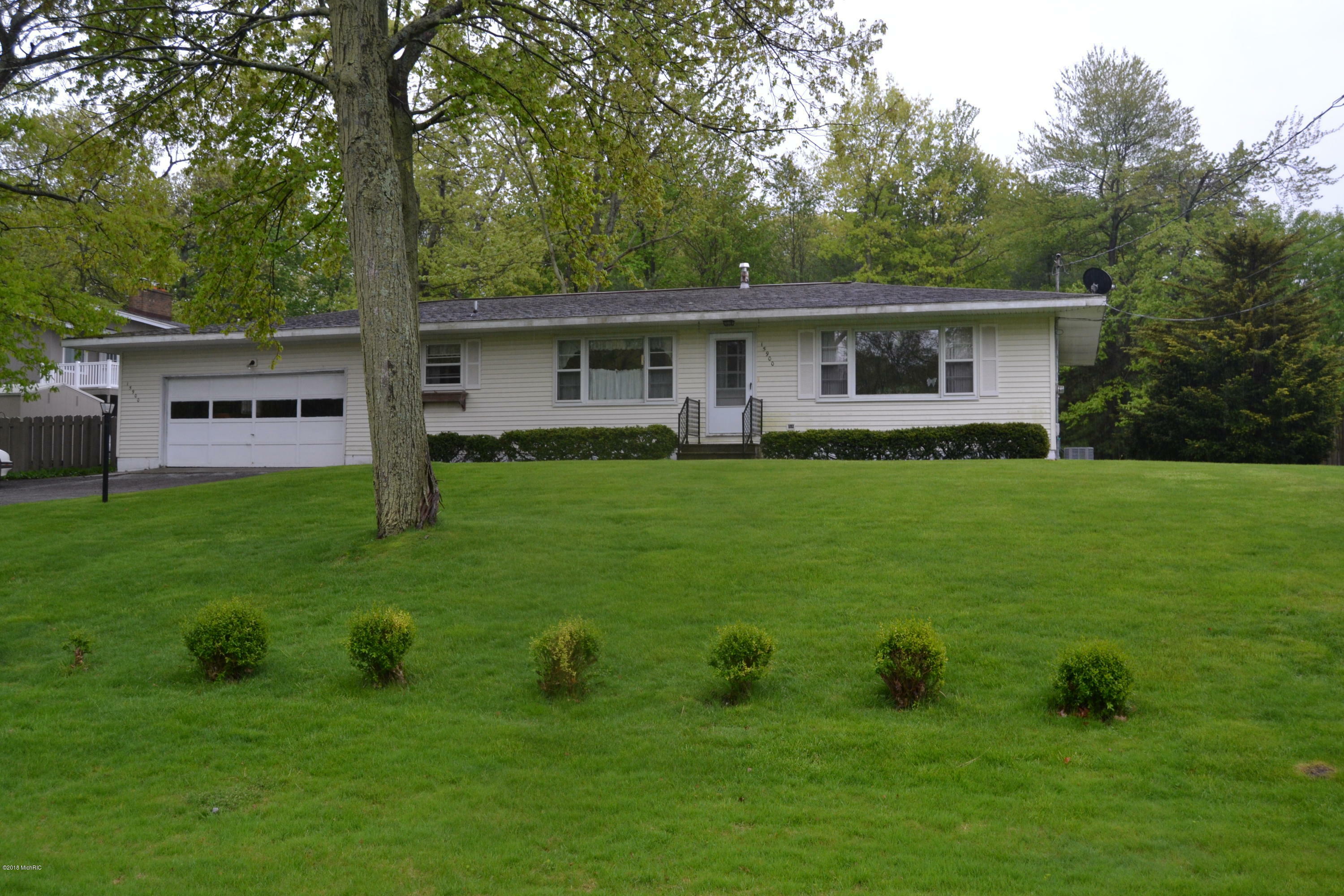 Property Photo: 15900 Brucker Street MI 49417