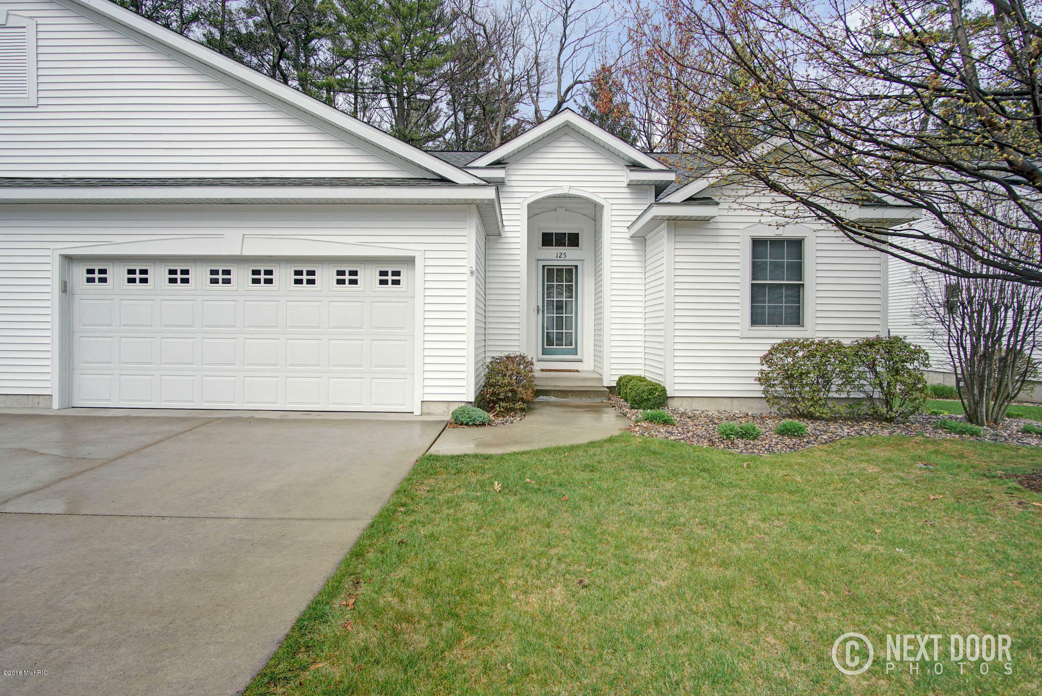 Property Photo:  125 Stone Gate Court  MI 49456 