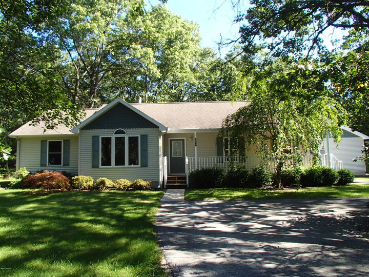 7170 Jamboree Court  Whitehall MI 49461 photo