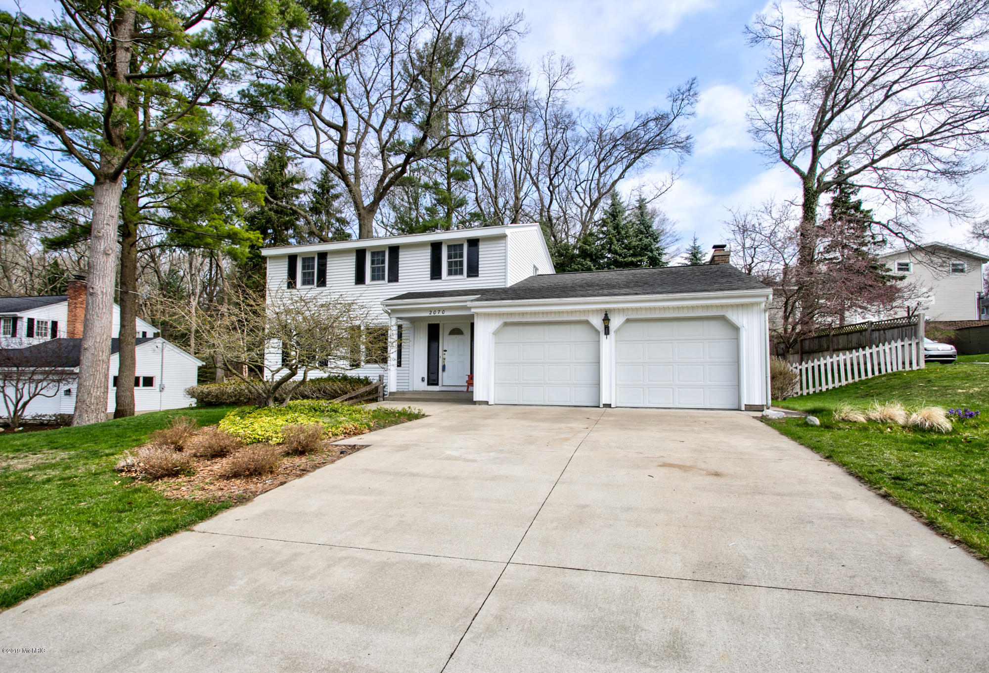 Property Photo: 2070 Maryland Boulevard MI 49441