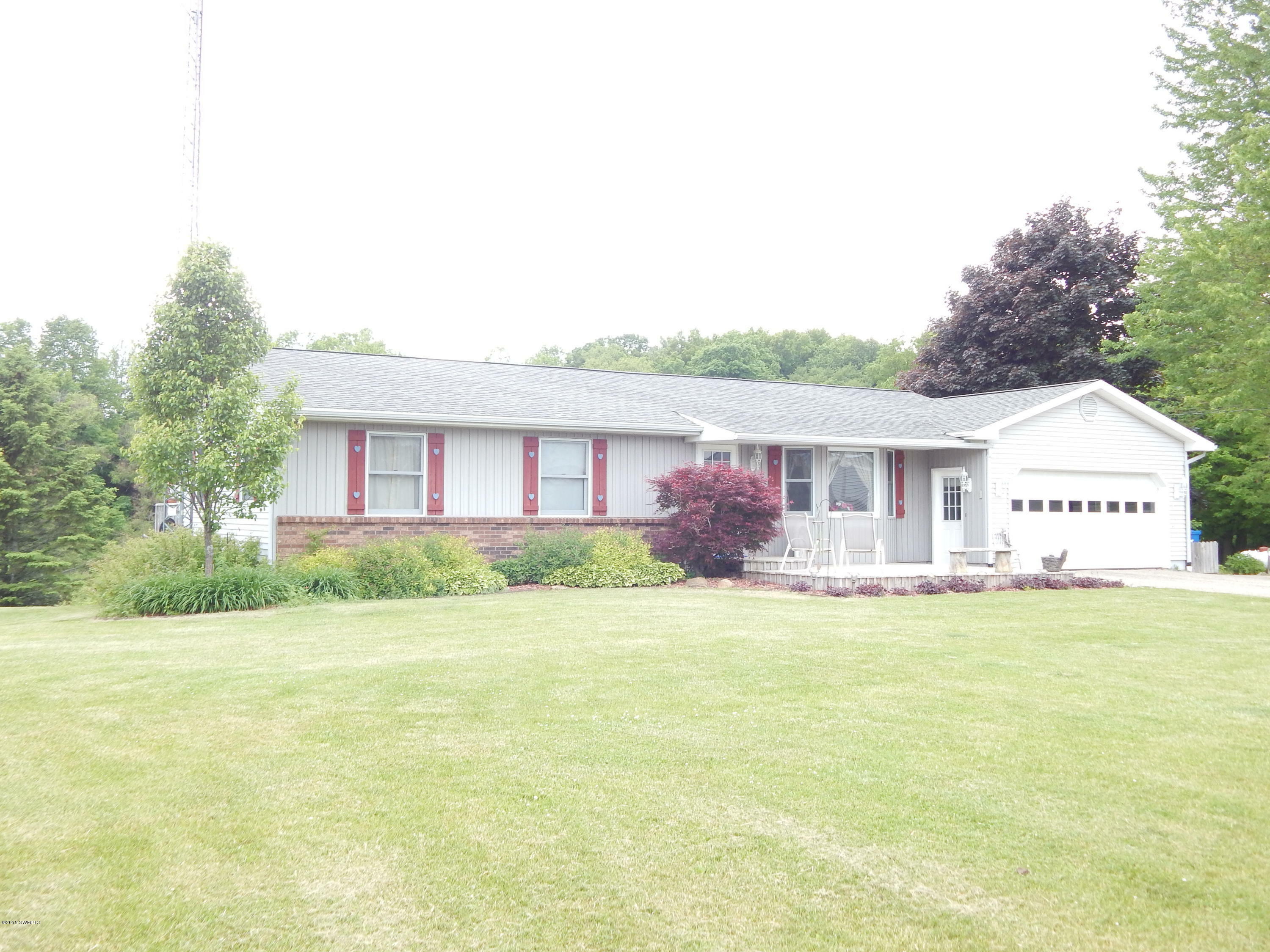 Property Photo:  2068 W 116th Street  MI 49327 
