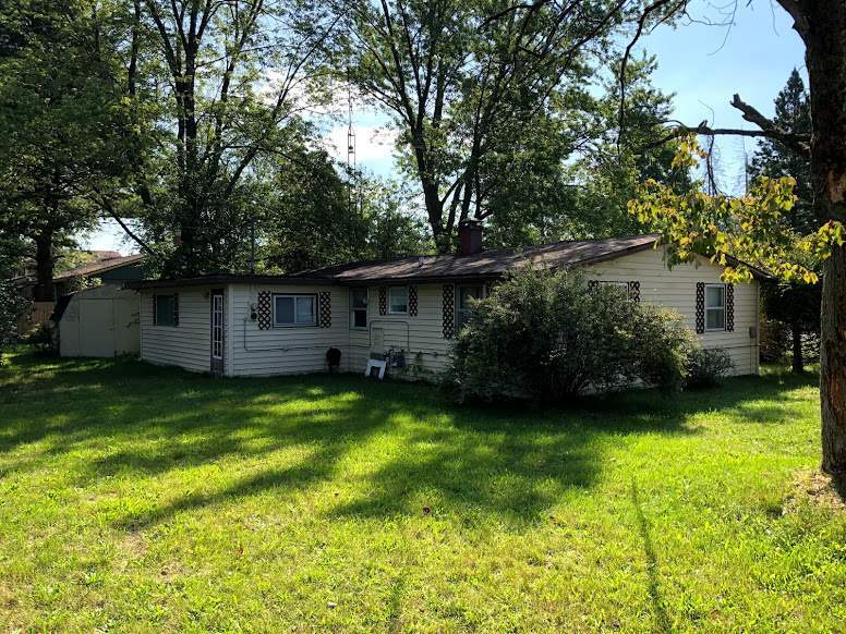 Property Photo: 1001 Roosevelt MI 49712