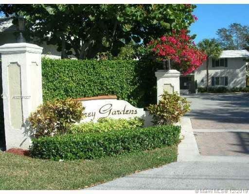 Property Photo:  8601 SW 68th Ct 26  FL 33156 