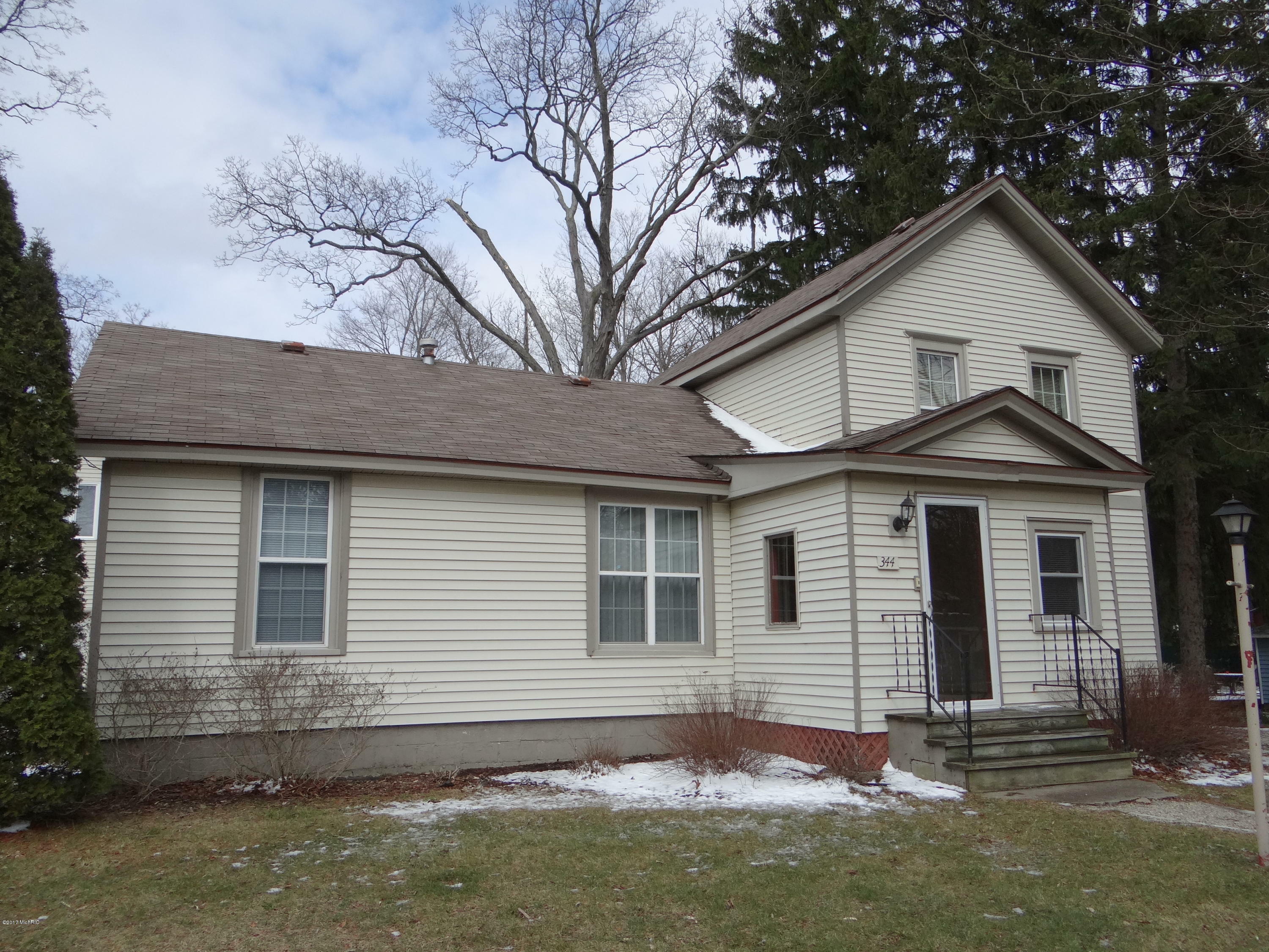 Property Photo:  344 Francis Street  MI 49453 