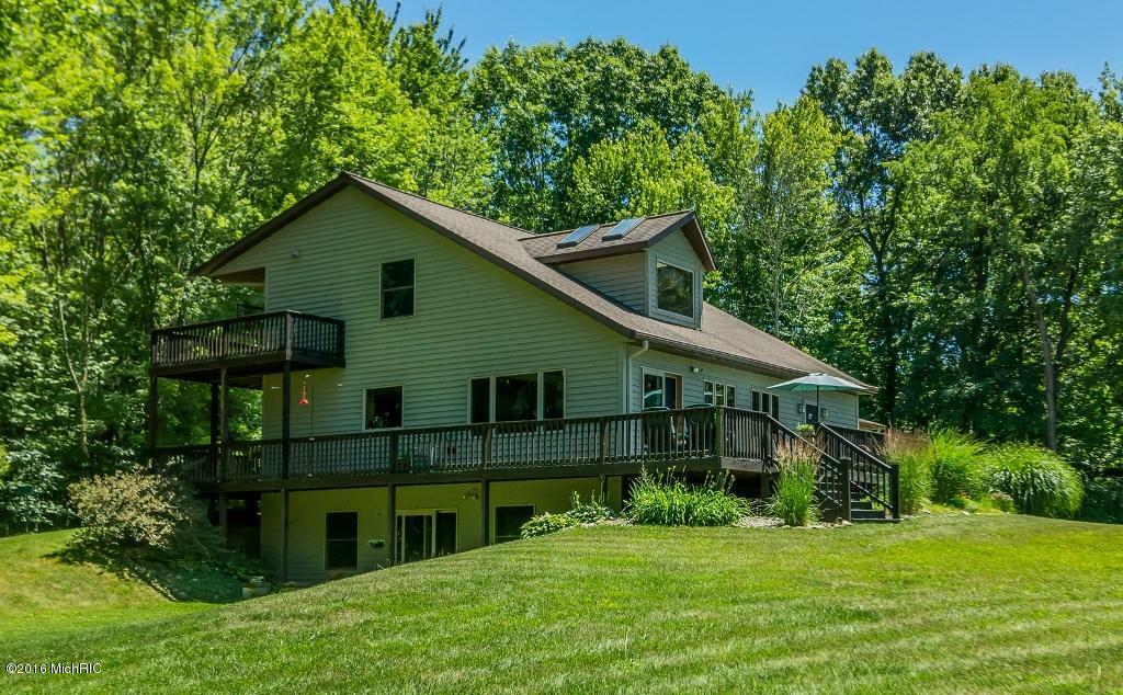 Property Photo:  3049 Russon Road  MI 49055 