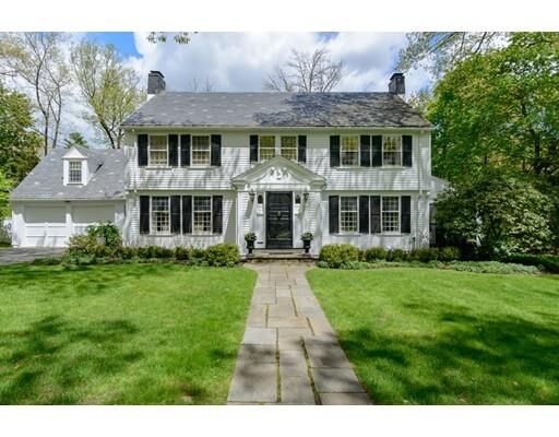 Property Photo: 37 Woodcliff Rd MA 02481