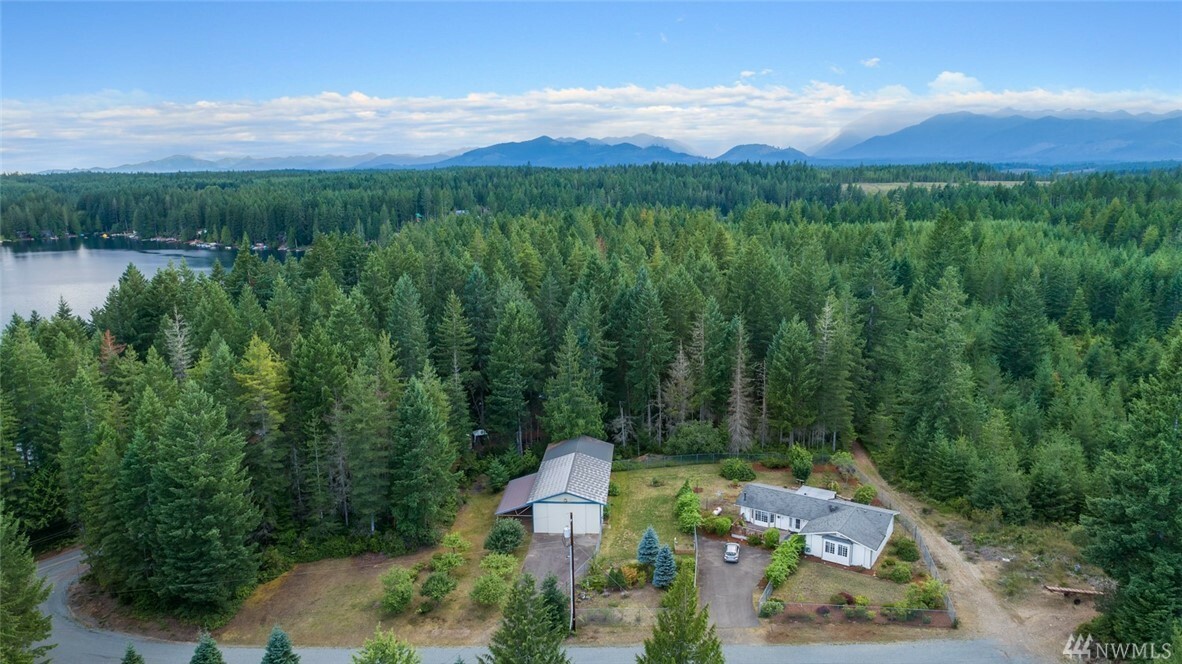 Property Photo:  1700 NE Haven Wy  WA 98588 