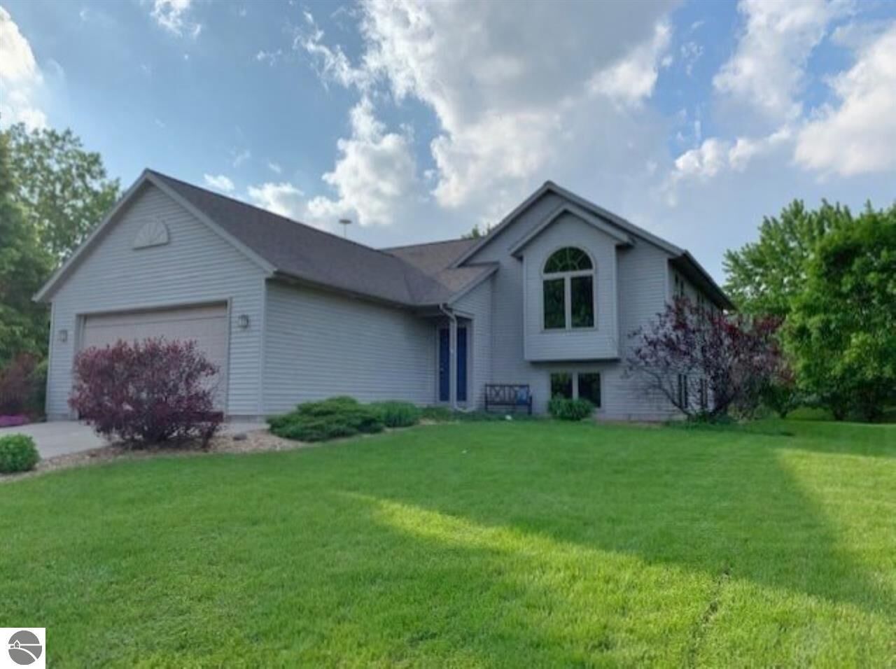 Property Photo:  4170 Riverview Drive  MI 48801 