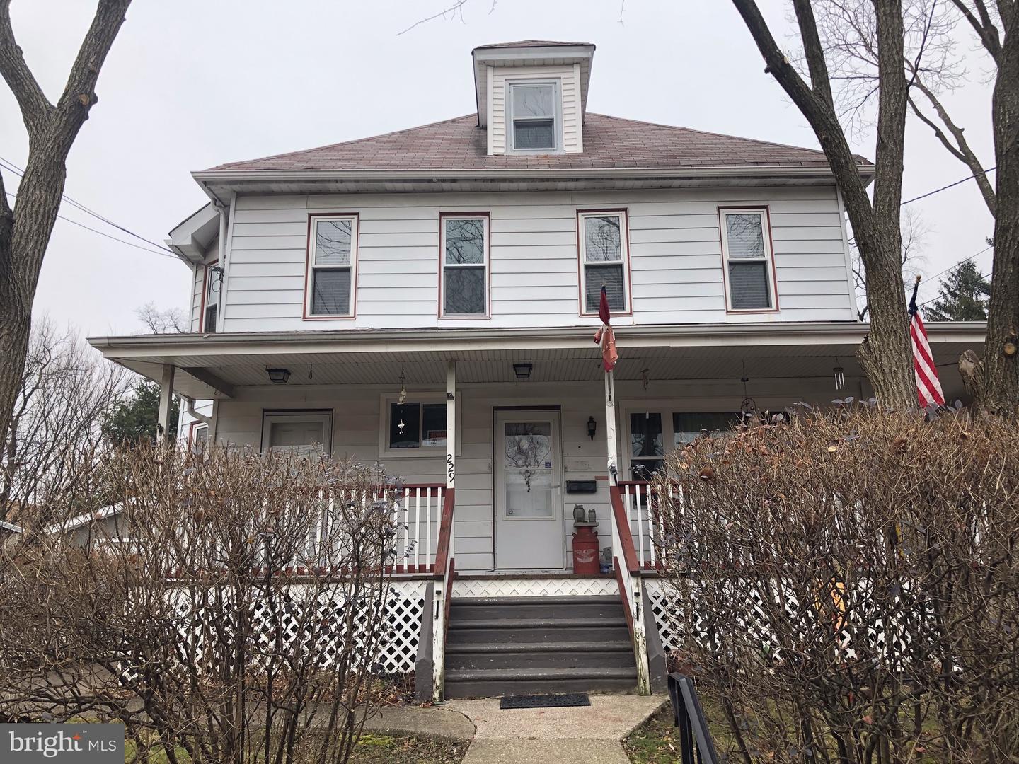 Property Photo: 229 Oakland Avenue NJ 08106