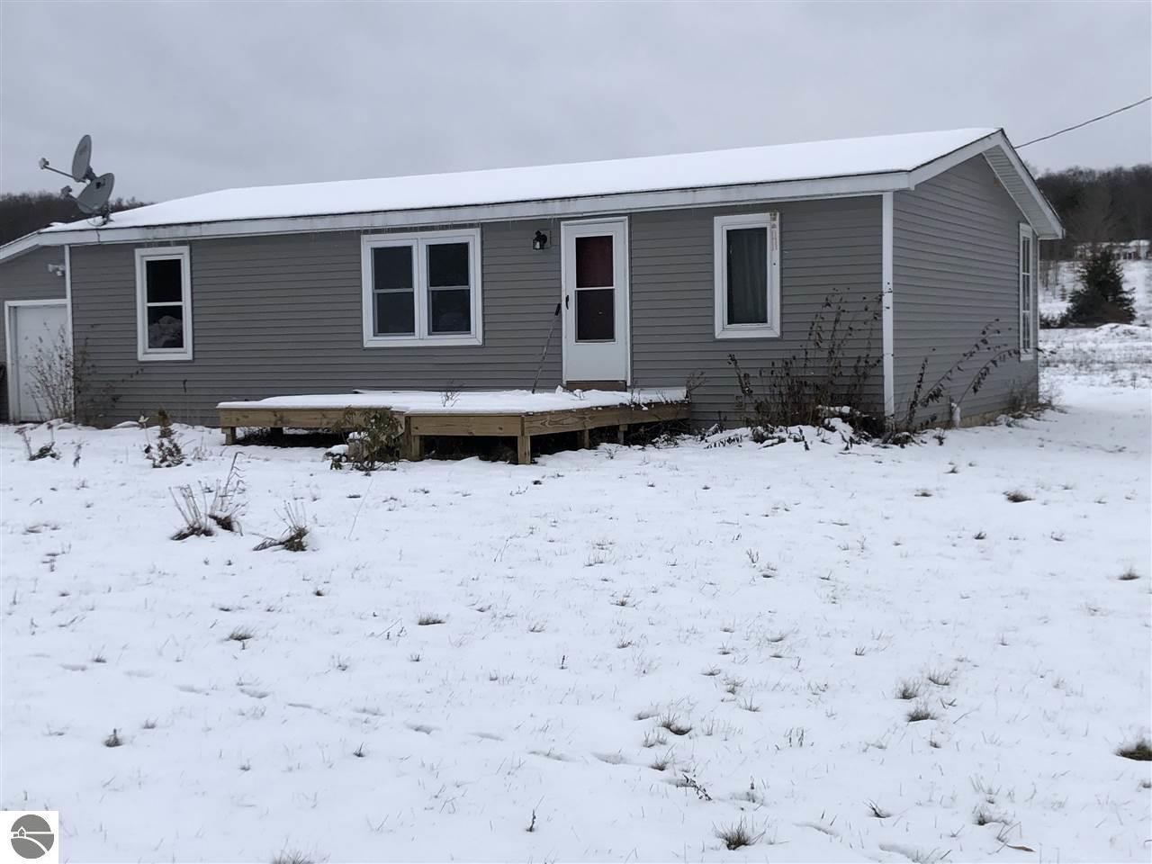 04885 Bc/Ej Road  East Jordan MI 49727 photo
