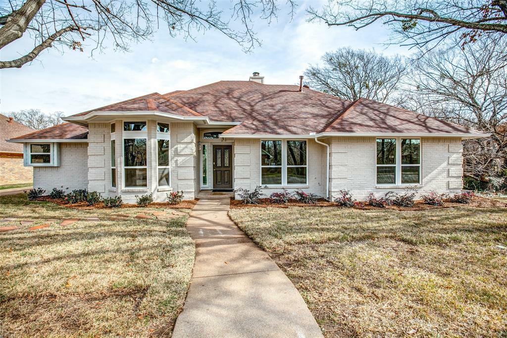 Property Photo:  5107 Caliente Drive  TX 76017 