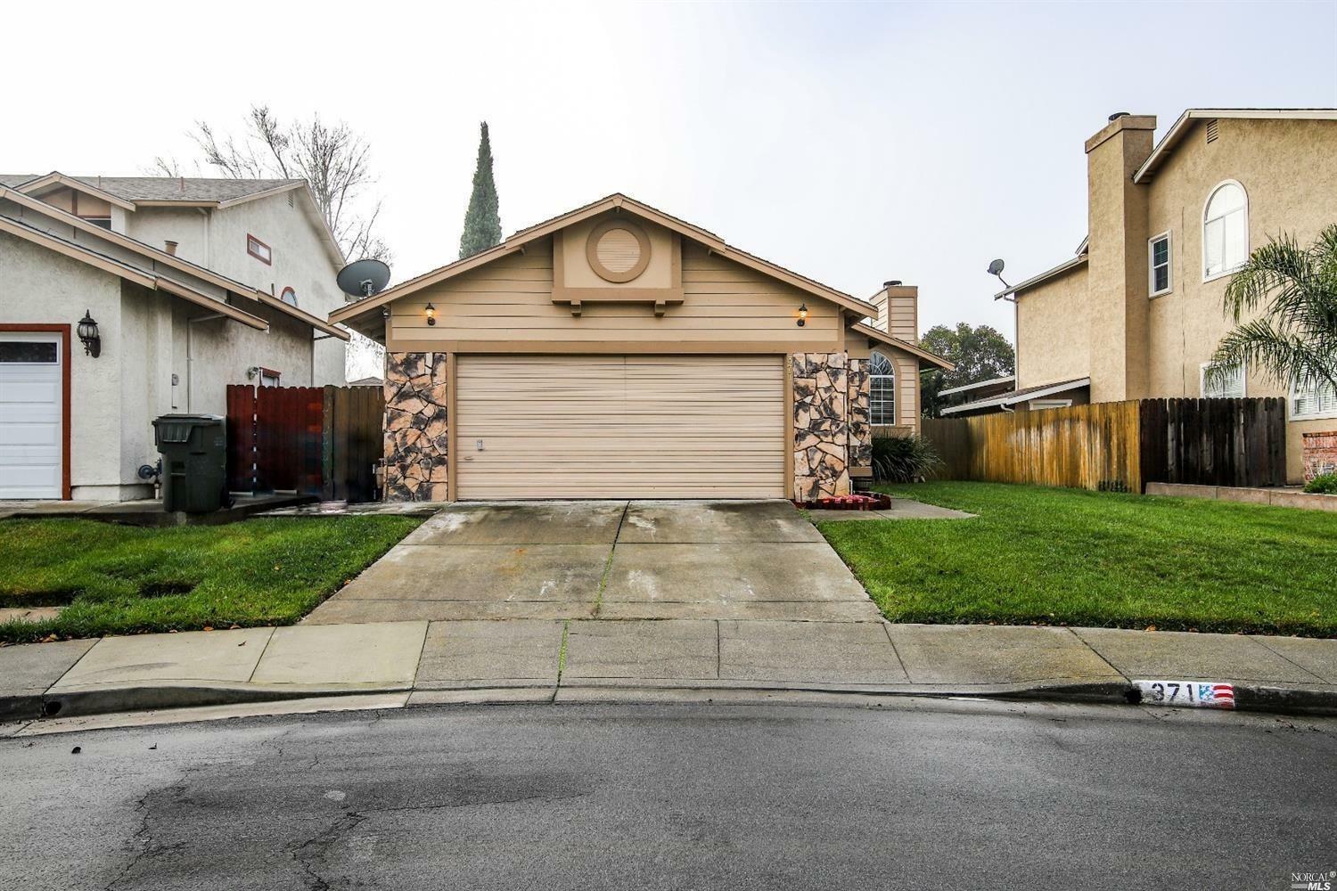 Property Photo:  371 Bottlebrush Court  CA 94585 