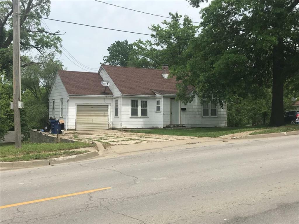 Property Photo:  903 E Grant Street  MO 64673 