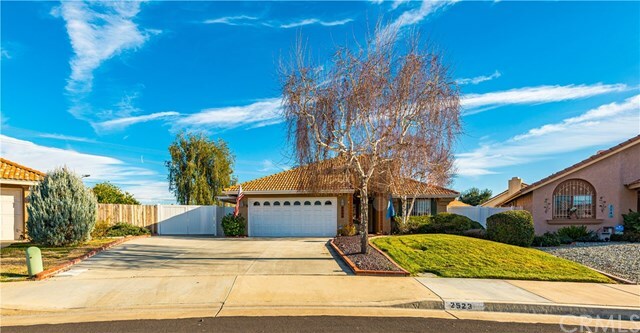 Property Photo:  2523 Alegre Avenue  CA 92545 