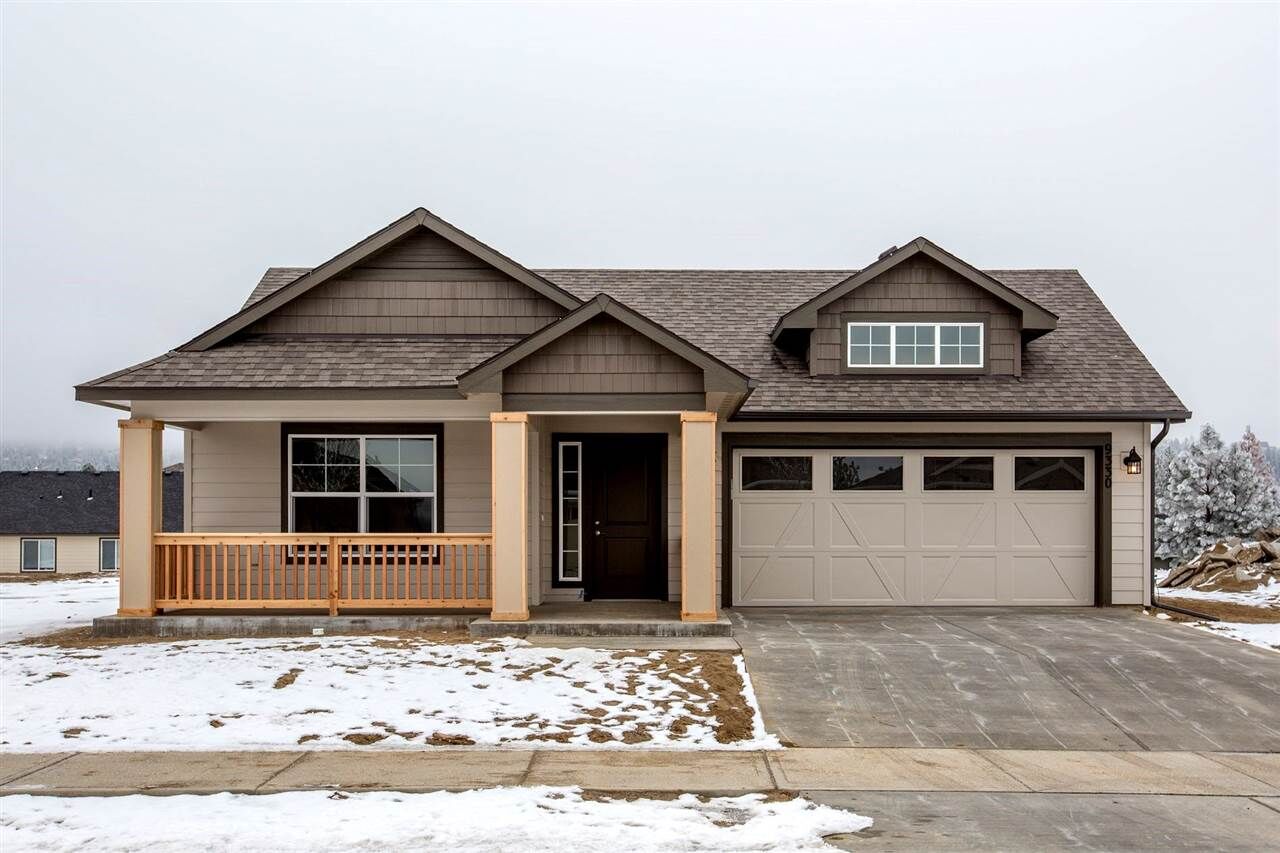 Property Photo:  2696 N Heton Ln  WA 99019 