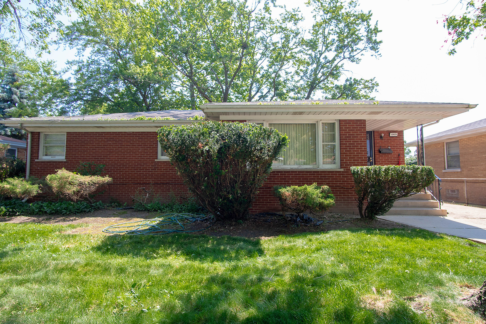 Property Photo:  16409 Betty Lane  IL 60473 