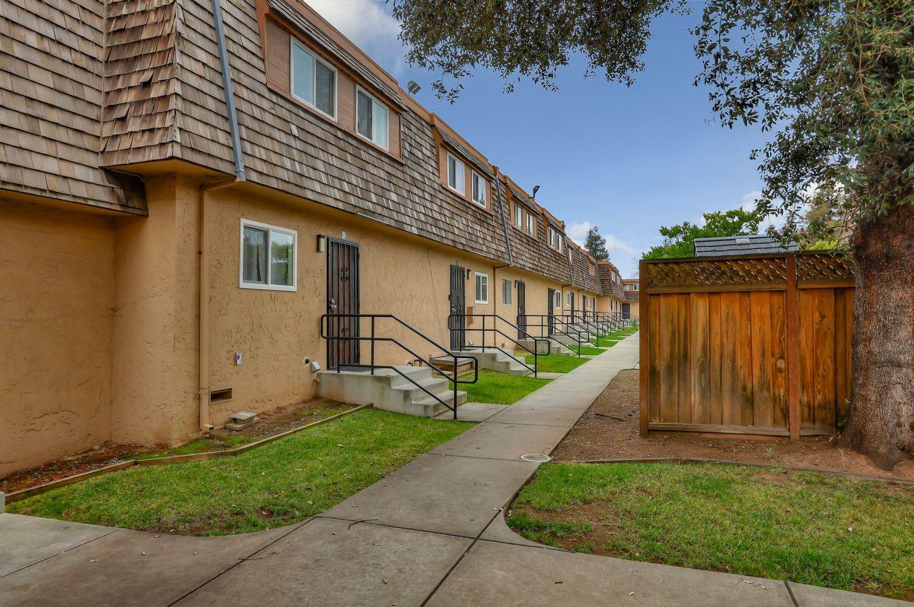 Property Photo:  2925 Florence Avenue 25  CA 95127 