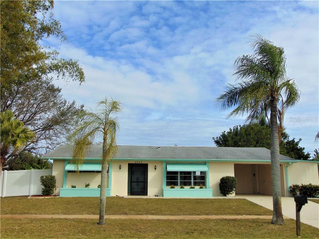 Property Photo:  2282 Beacon Drive  FL 33952 