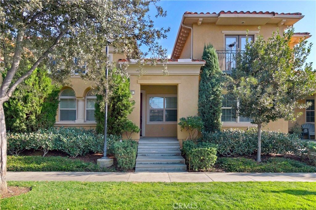 Property Photo:  66 Plantation  CA 92620 