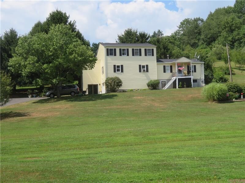 Property Photo:  395 Strope Road  PA 15021 