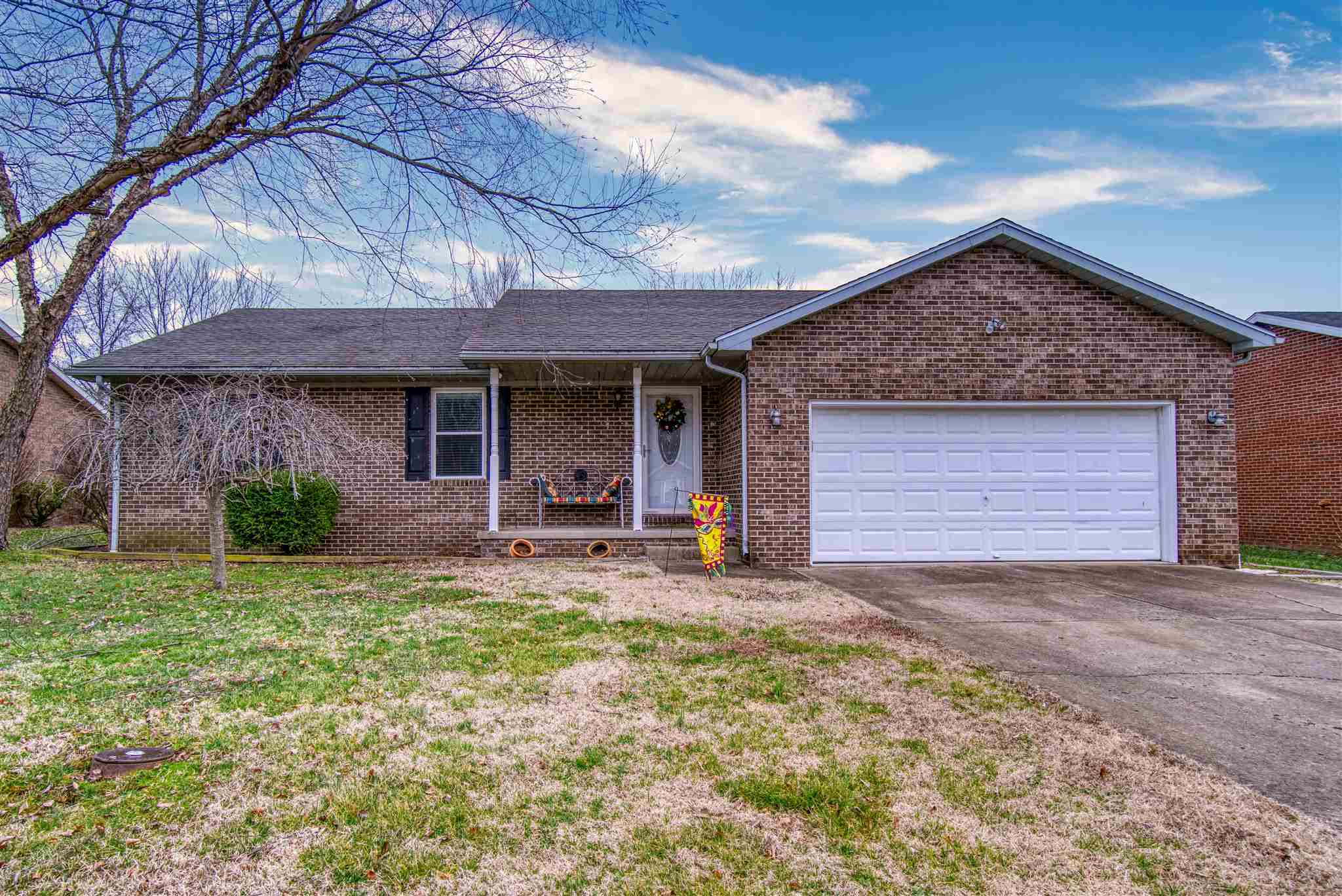 Property Photo:  1105 Ratliff Court  IN 47601-9483 