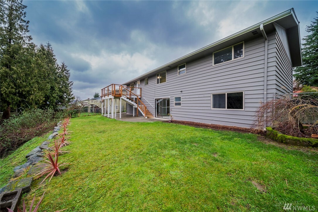 Property Photo:  4924 Dogwood Dr  WA 98203 