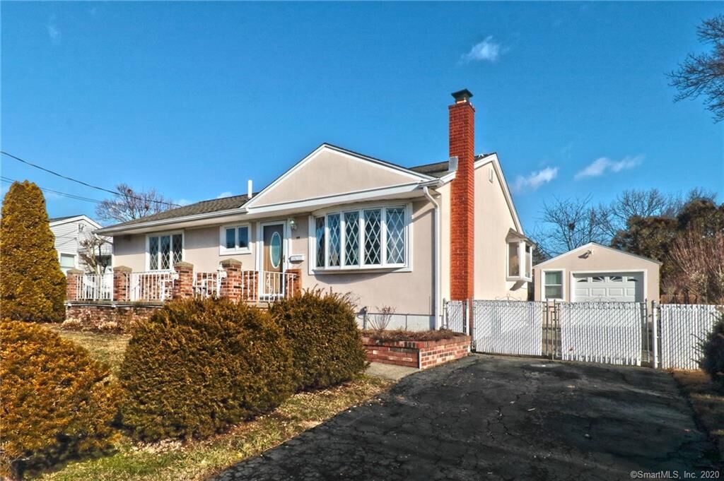 Property Photo: 39 Check Point Lane CT 06516
