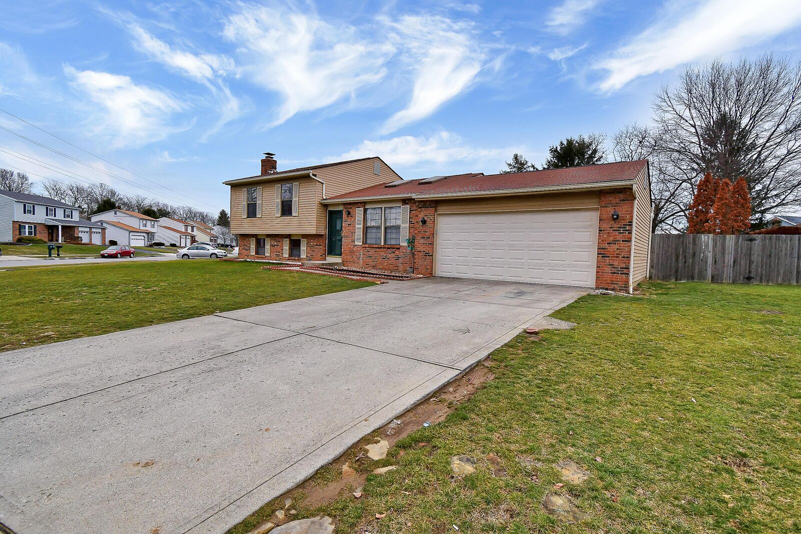 Property Photo:  6950 Wigwam Way  OH 43068 