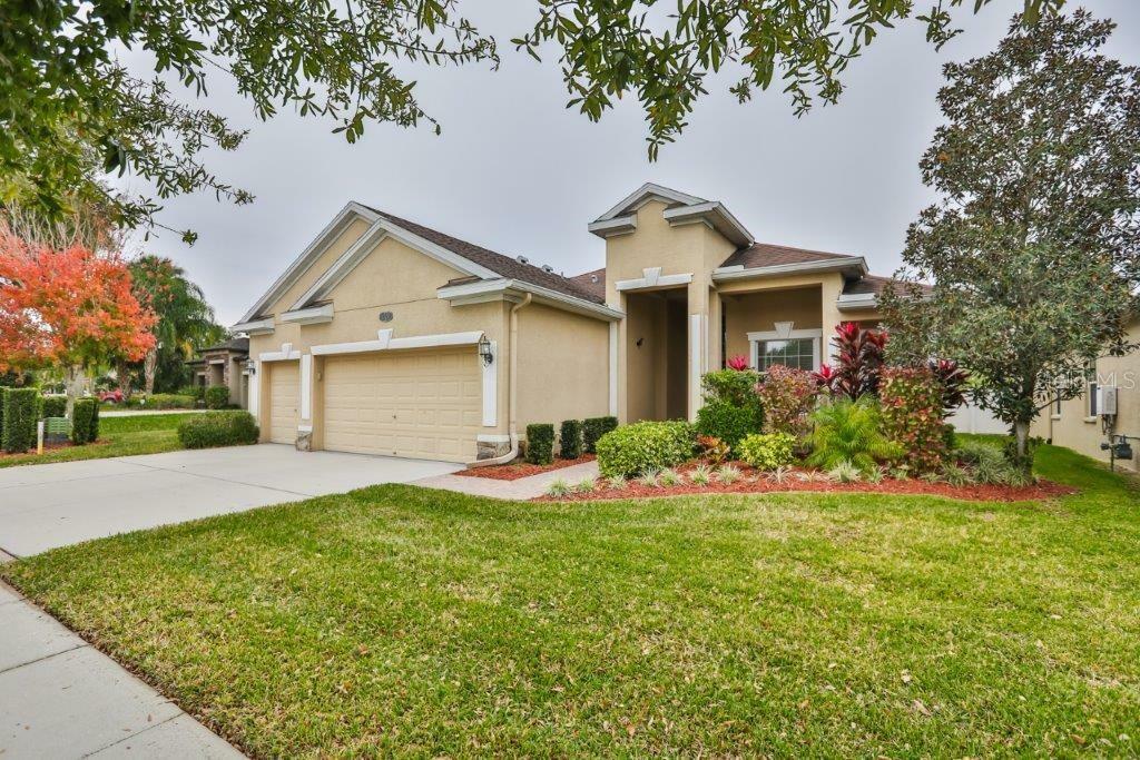 Property Photo:  1320 Misty Valley Drive  FL 33510 