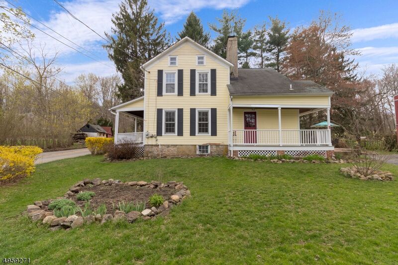 Property Photo: 462 Charlestown Rd NJ 08827