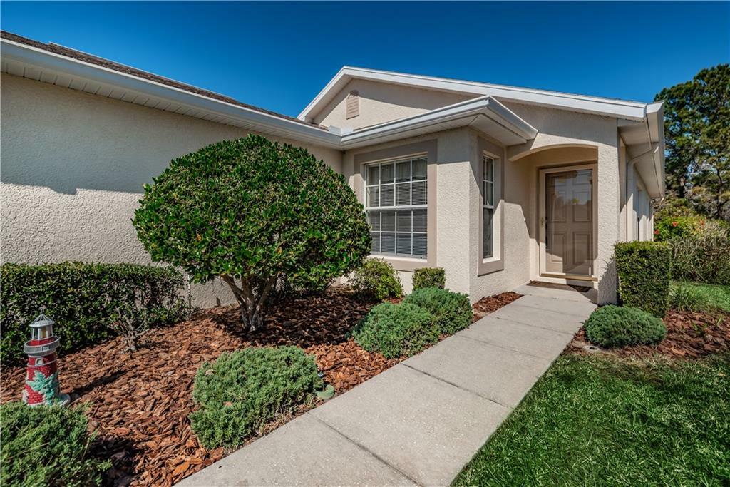 Property Photo:  2945 Wood Pointe Drive  FL 34691 