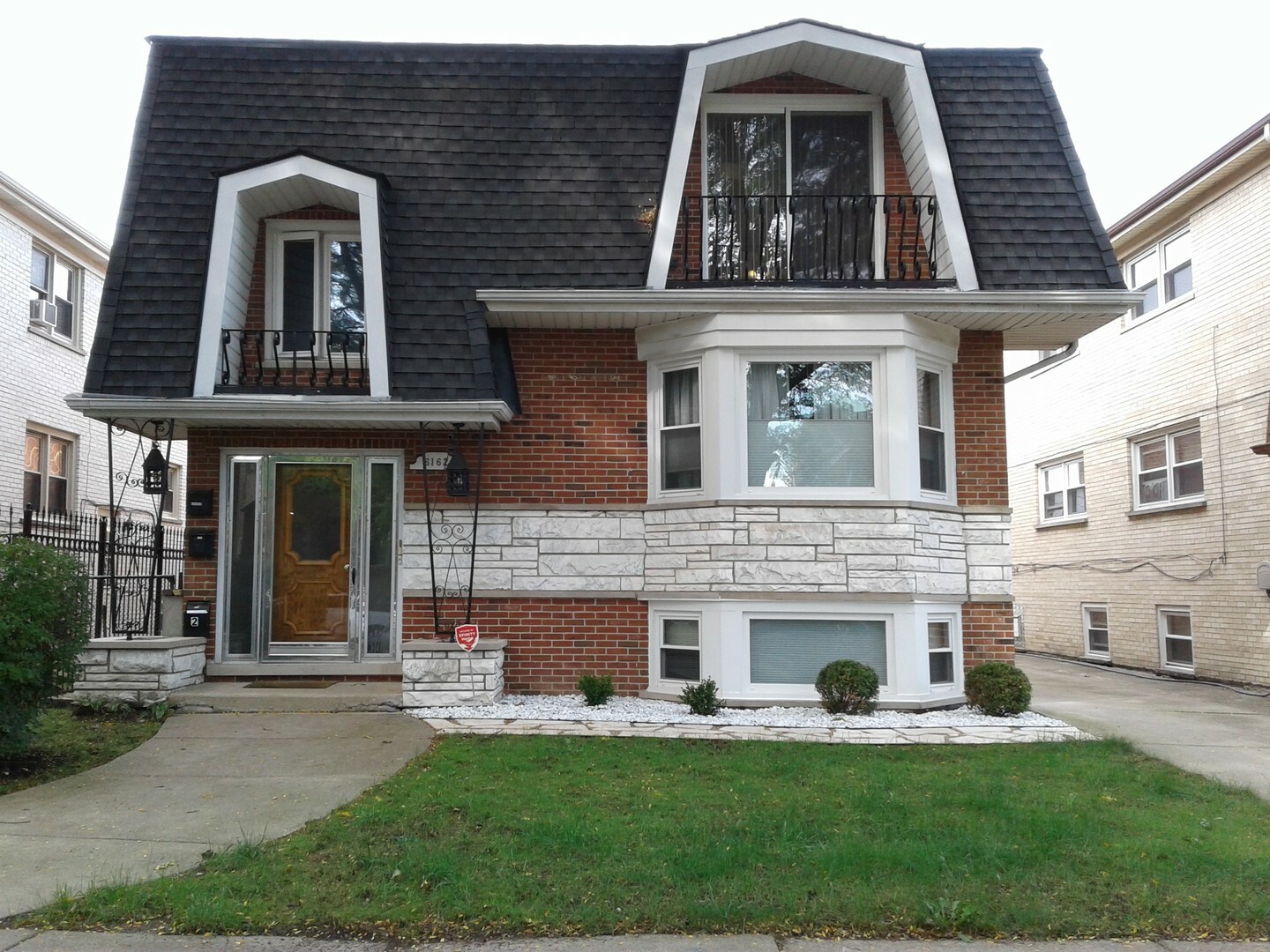 Property Photo: 6162 North Melvina Avenue 2 IL 60646