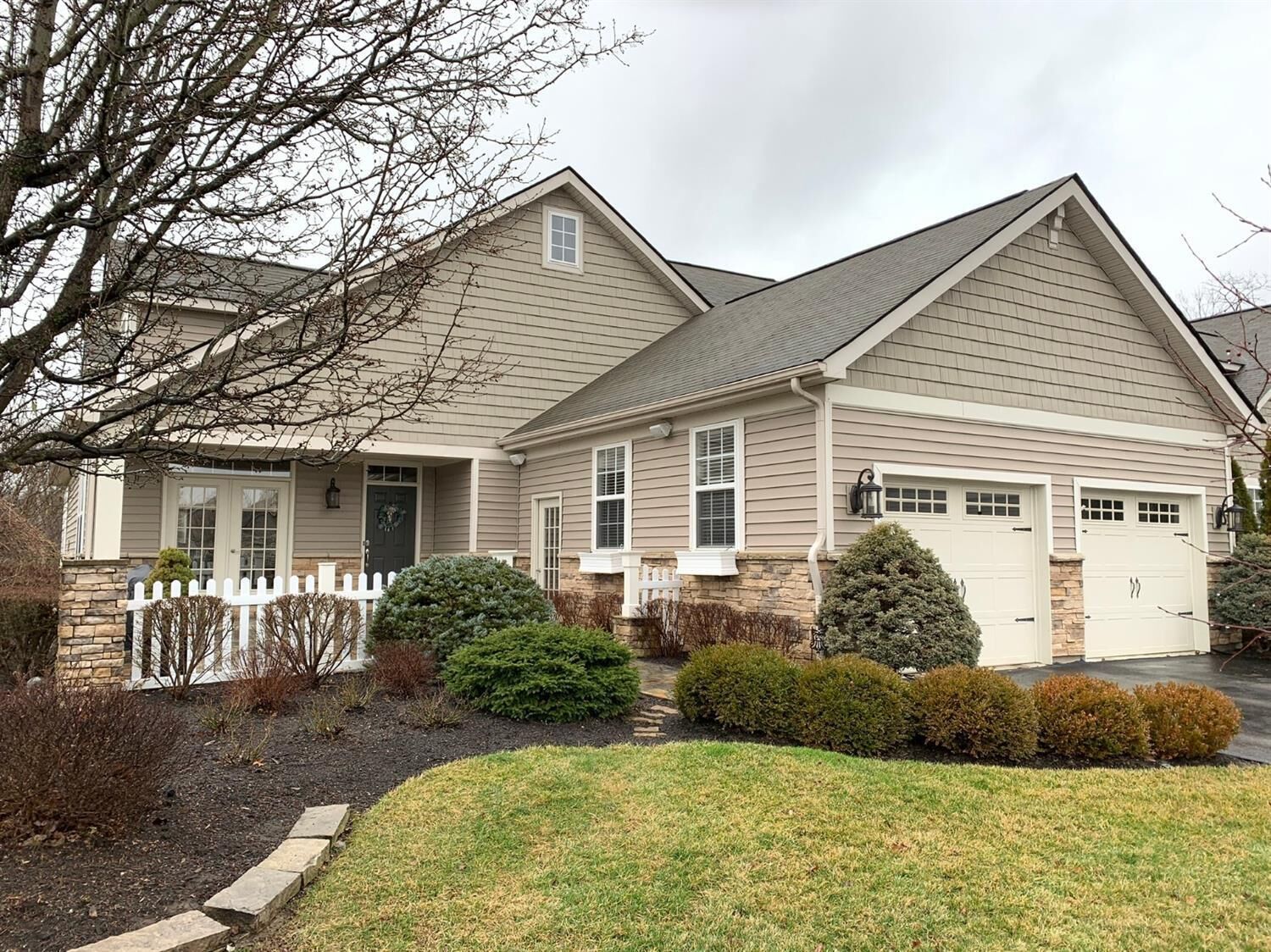 Property Photo:  651 Grants Pass  OH 45065 