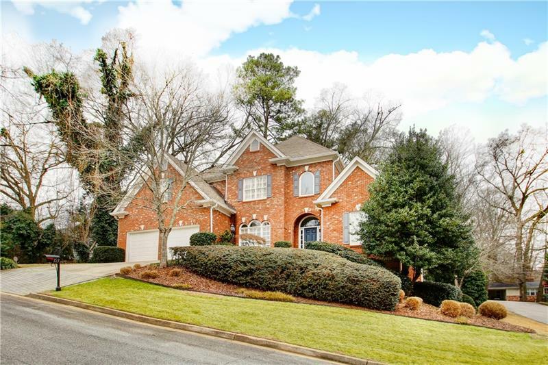Property Photo: 727 Windsor Parkway 30342