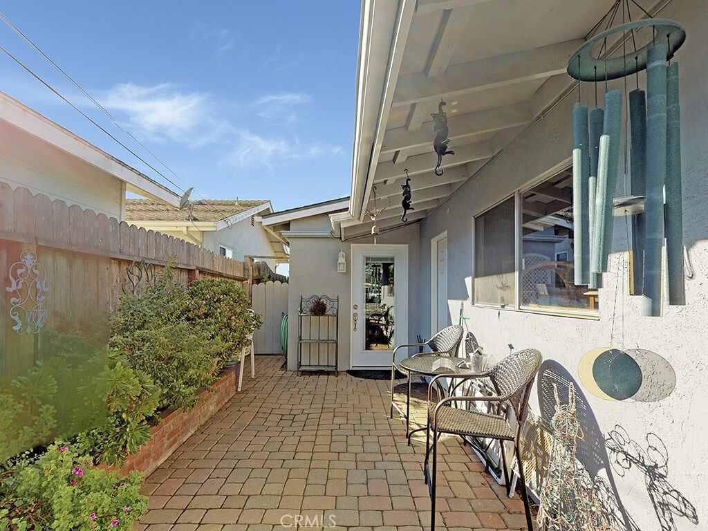 Property Photo:  1793 8th Street  CA 93402 