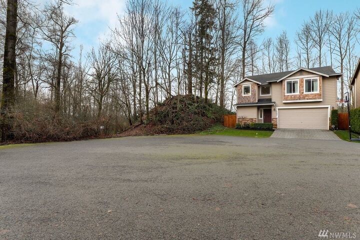 Property Photo:  1202  231st Street SW  WA 98021 