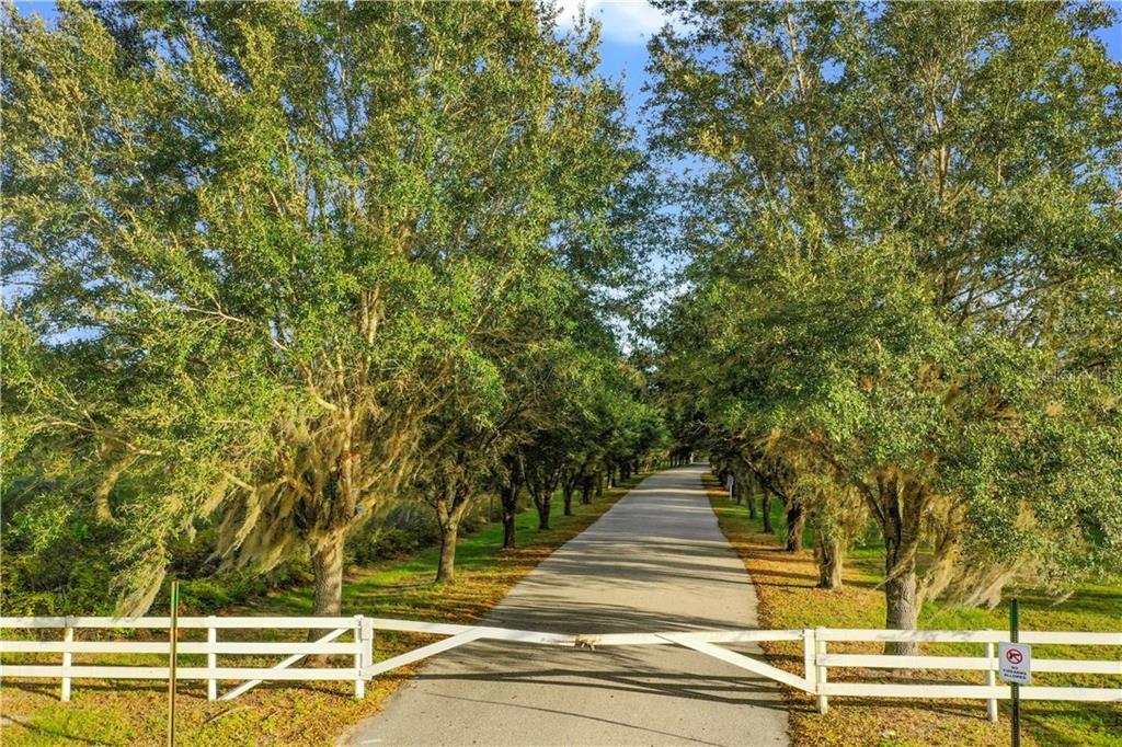 Property Photo: 11011 State Road 72 FL 34241