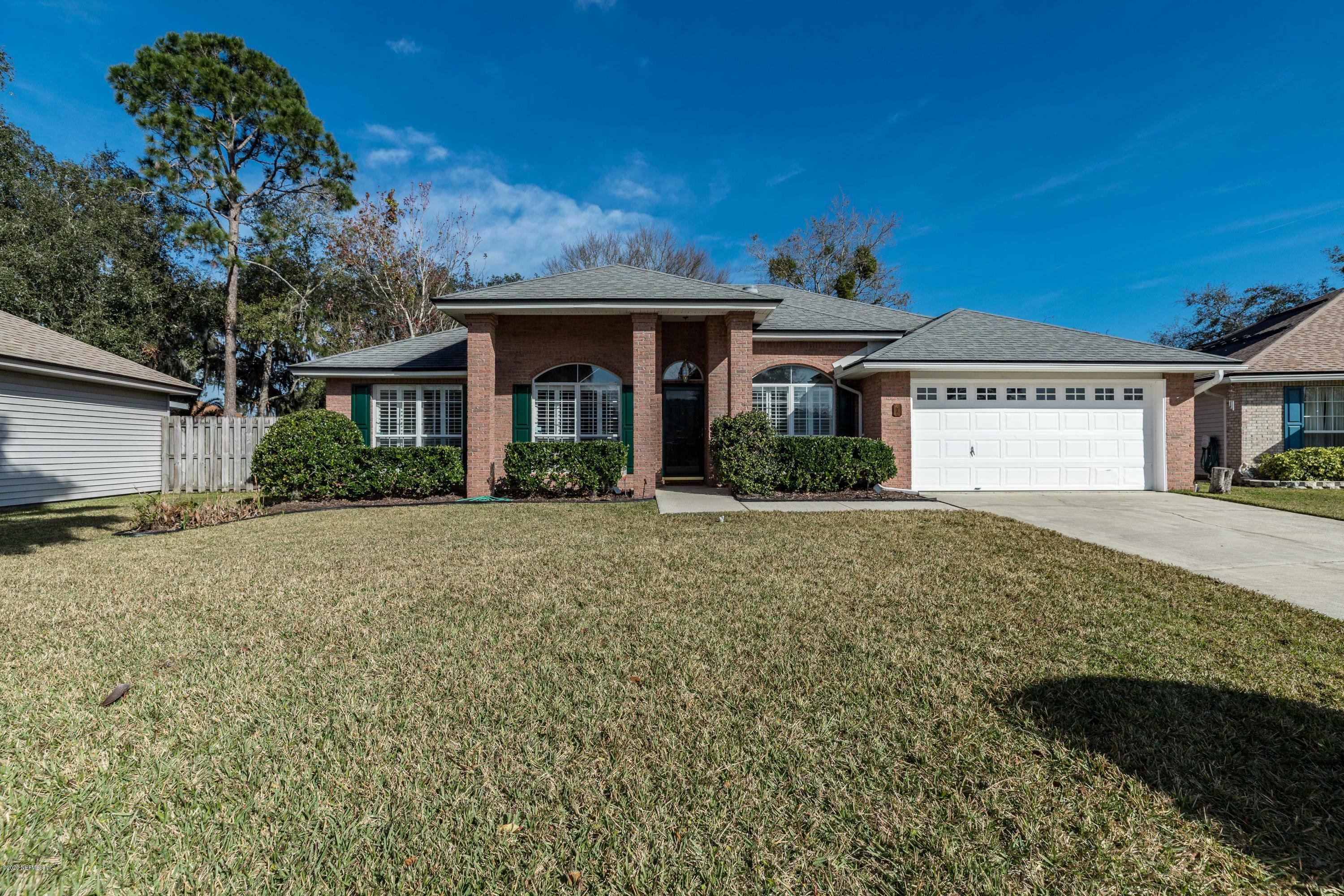 Property Photo:  1208 Stern Way  FL 32003 