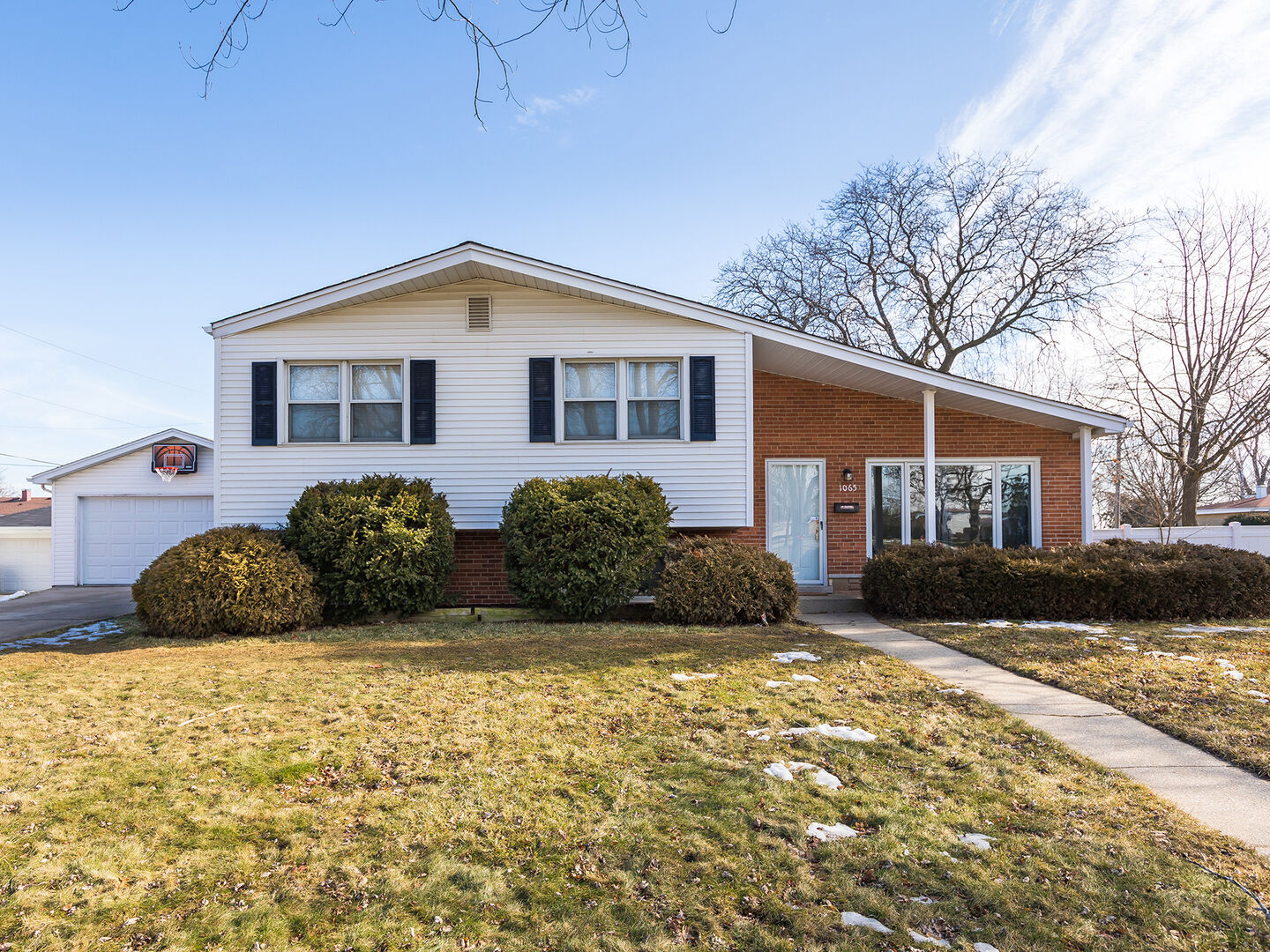 Property Photo:  1065 South Norbury Avenue  IL 60148 