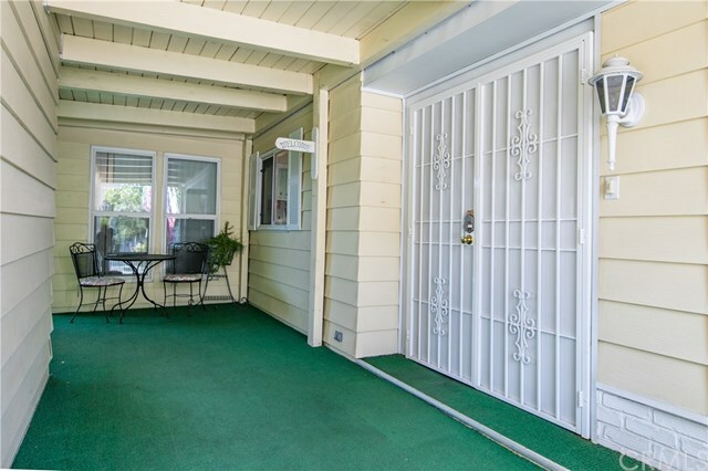 Property Photo:  1287 Brentwood Way  CA 92545 