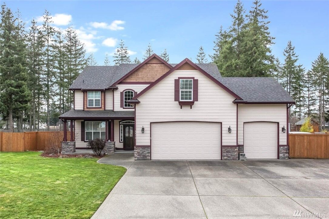 Property Photo: 2916 290th St S WA 98580