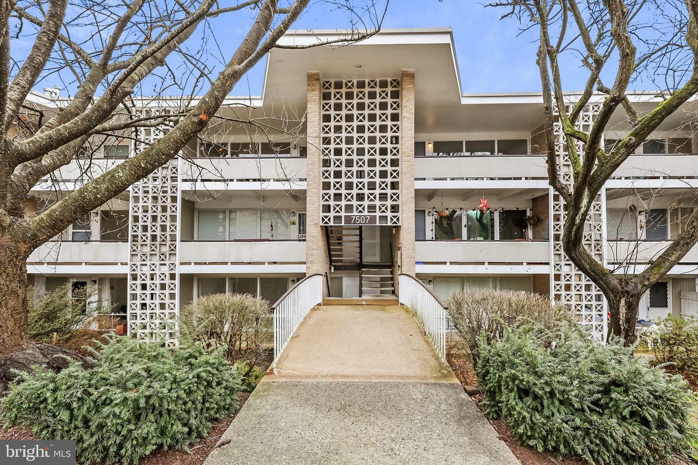 Property Photo: 7507 Spring Lake Drive B-1 MD 20817