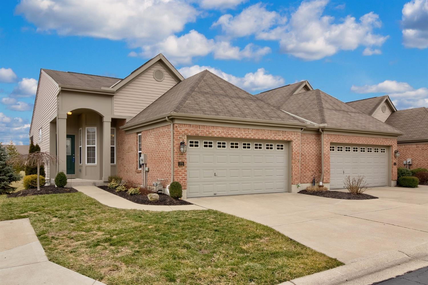 Property Photo: 5798 Clearwater Dr OH 45040