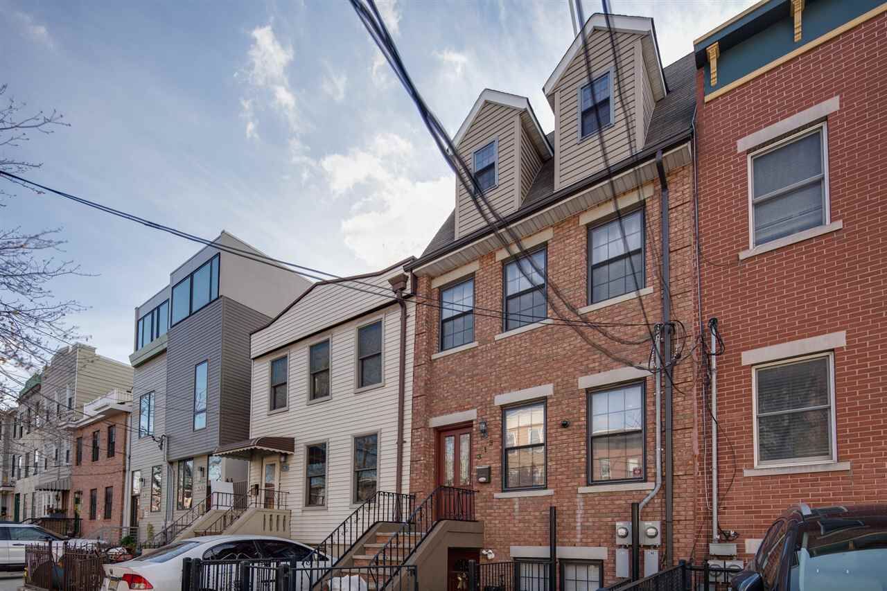 Property Photo:  313 4th St 2  NJ 07302 