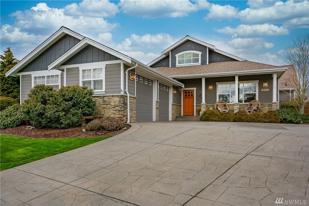 Property Photo: 4420 Castlerock Dr WA 98230