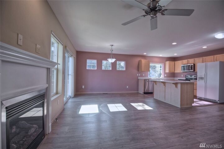 Property Photo: 502 Craftsman Dr NW WA 98502