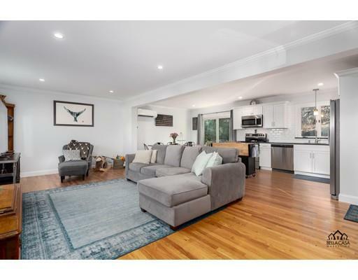 Property Photo: 11 Alison Way MA 01904